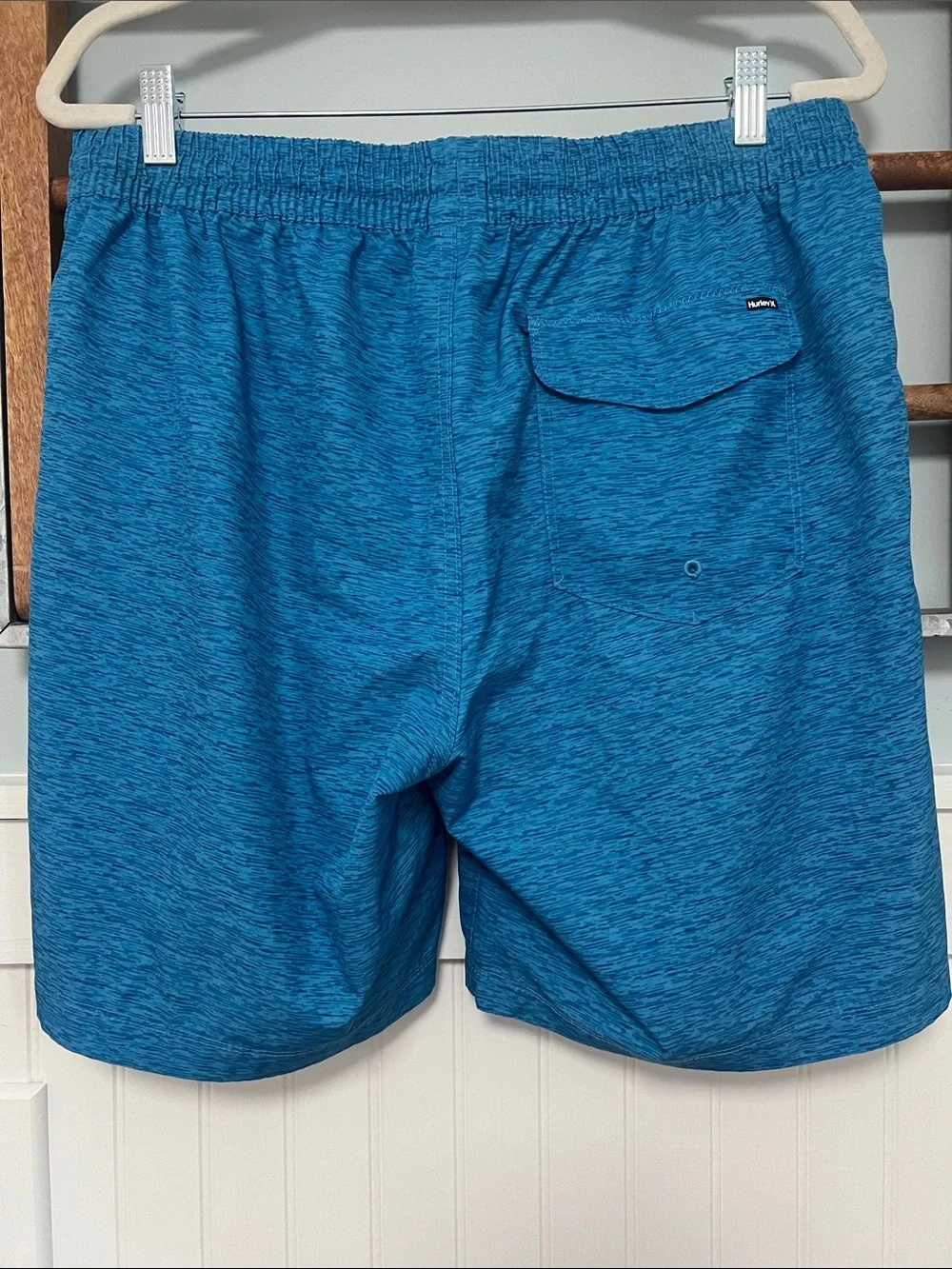 Hurley men’s static volley swim shorts large blue